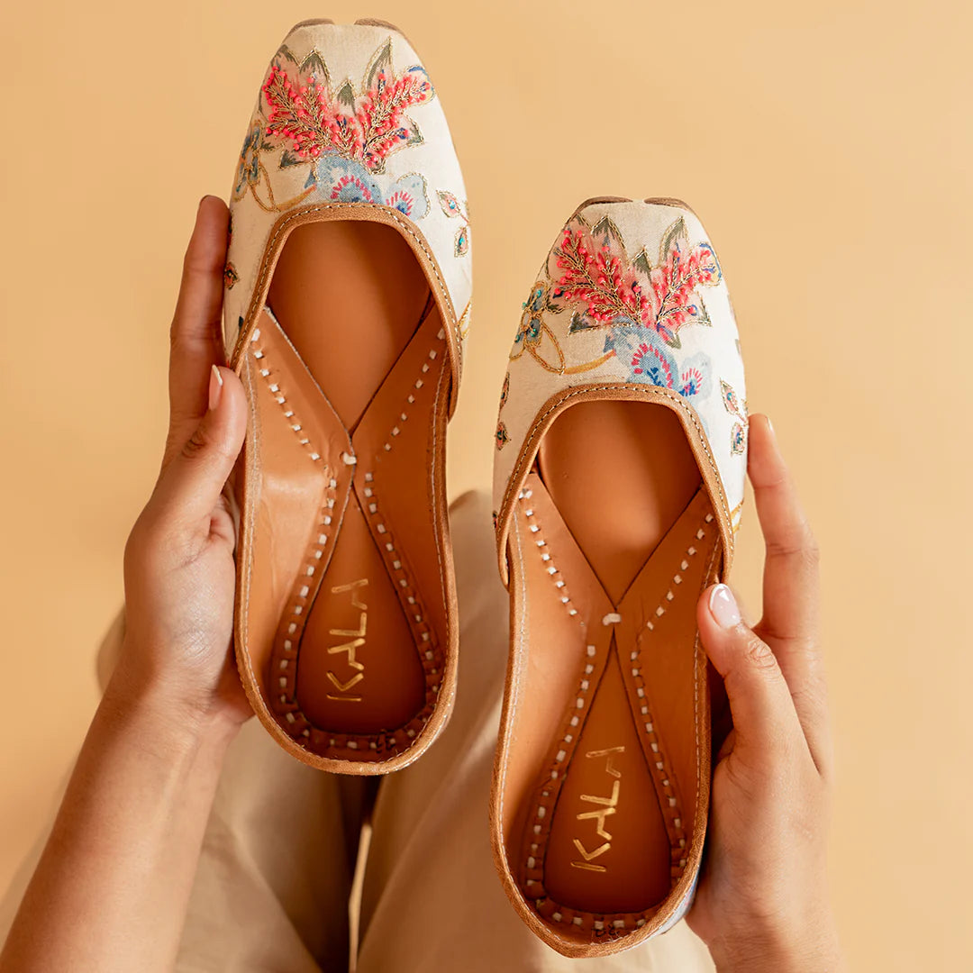 Daisy Dreams Jutti